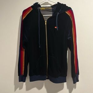 listing-status-banner